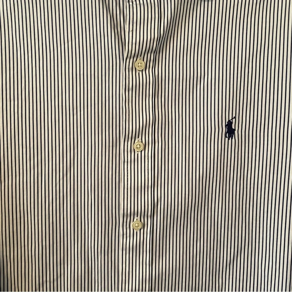 Polo Ralph Lauren Men’s White Blue Striped‎ Signature Button Up Shirt Size M
